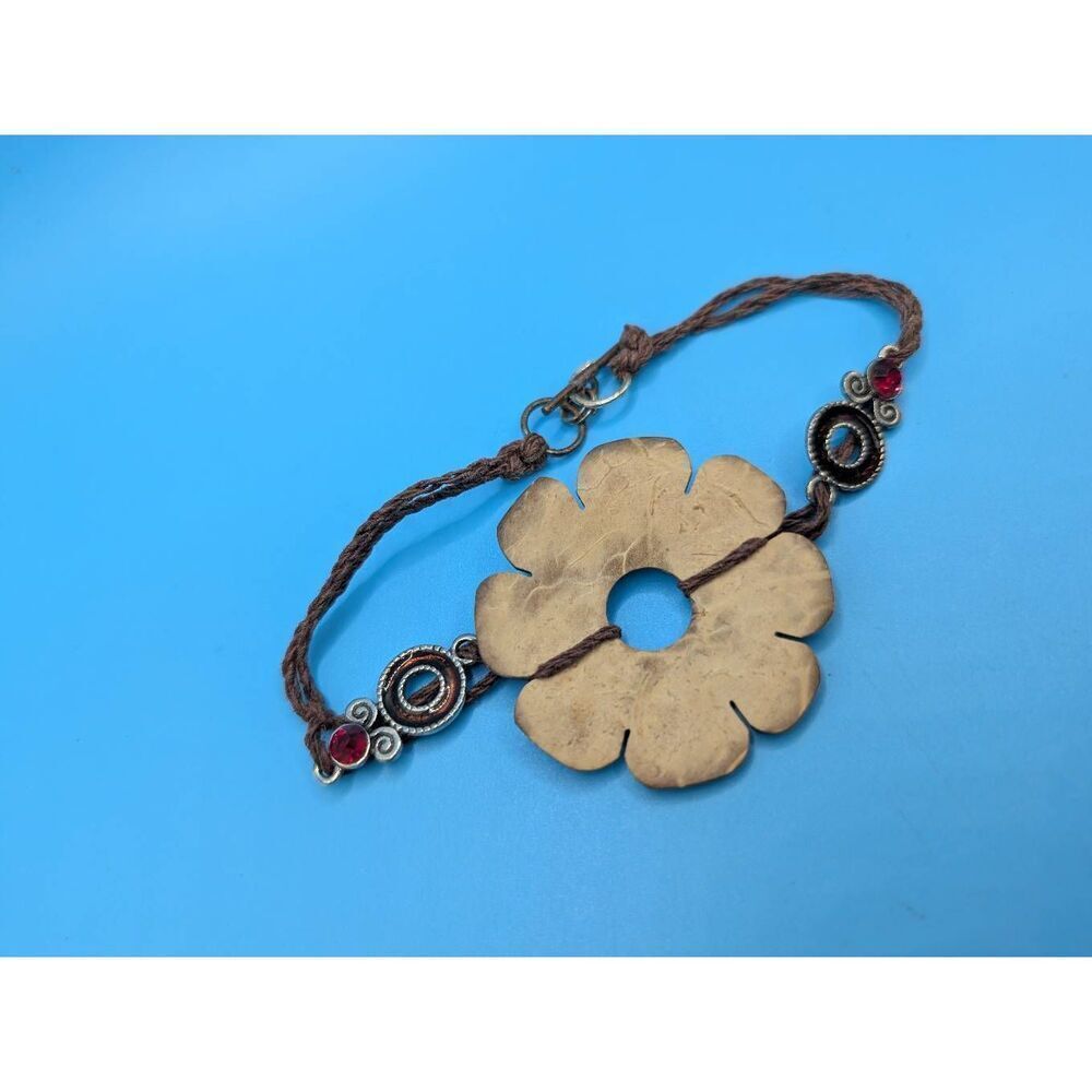 Coconut shell flower ankle bracelet